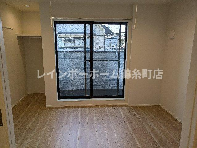 GRADUSお花茶屋の居間・リビング|同施工物件