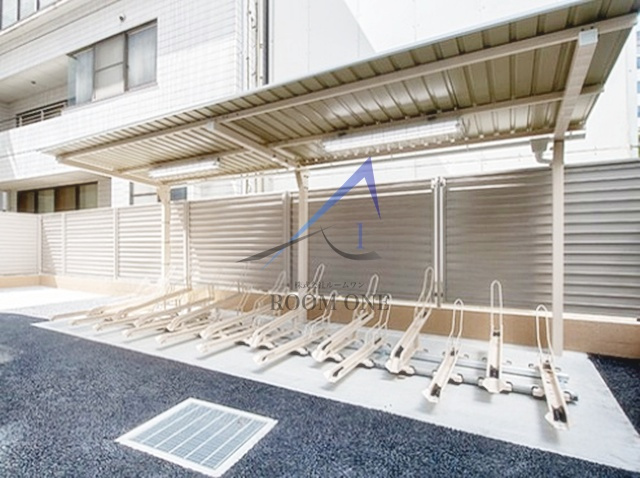 ベルティーセ新宿