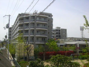 グランオアシス夙川香櫨園の外観