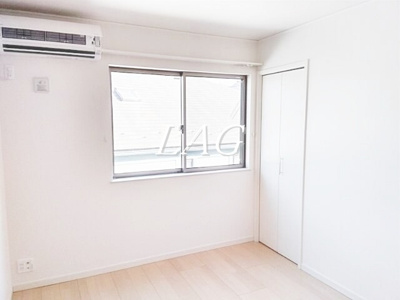 【居間・リビング】 | ルミエール沼袋 | 洋室のお部屋です。