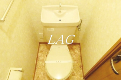 【トイレ】 | メゾンドゥース | トイレです。