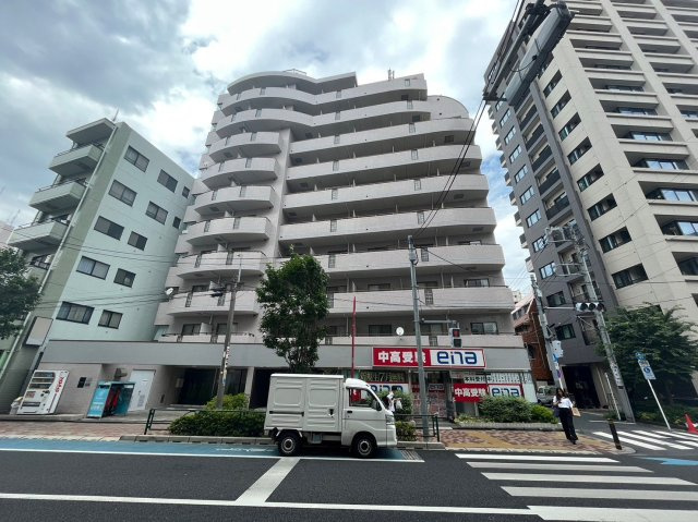 ＫＥＮＺＯ　ＨＡＵＳ　ＥＫＯＤＡの外観