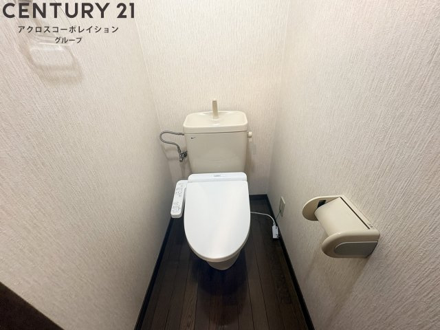 便利な温水洗浄便座付き♪