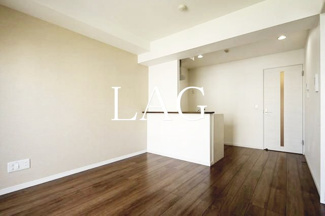 【居間・リビング】 | ラヴィエント南千住Ⅲ | 洋室のお部屋です。