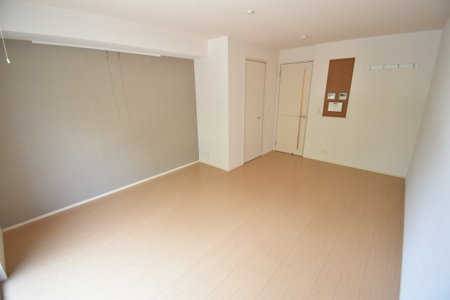 D-room名神町の内装