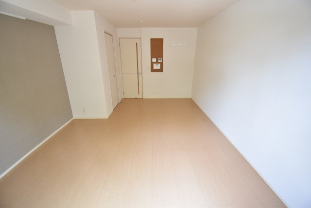 D-room名神町の内装