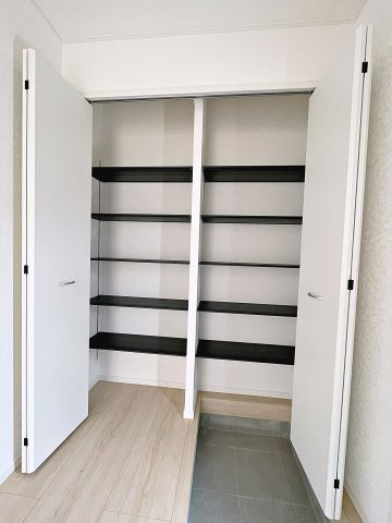 新築戸建・新築建売　福島市北中央第3　野田小・野田中の居間・リビング