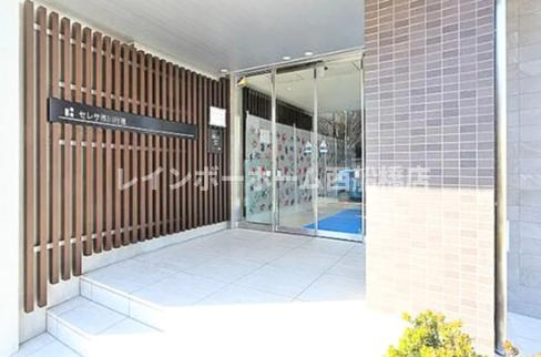 セレサ市川行徳のエントランス