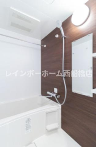 セレサ市川行徳の浴室