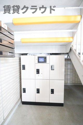 第８須賀ハイツのその他共用部分|宅配ボックスがあると、自分の時間を有効活用できますね！