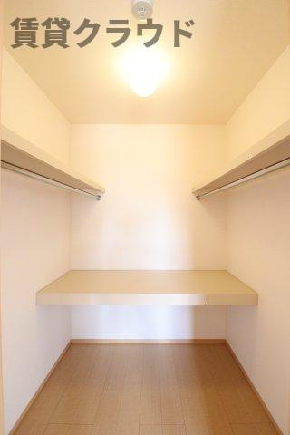 第８須賀ハイツの収納|大きなものも収納できそうです