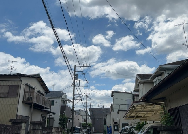 【展望】 | 眺望を気にして物件を探す場合、前面に建物が建っていないか現地で確認しましょう！前面に建物があると景色はもちろん、日当たりや風通しにも影響が出てきます。住んだ時のことを想像しながら現地見学をしましょう。