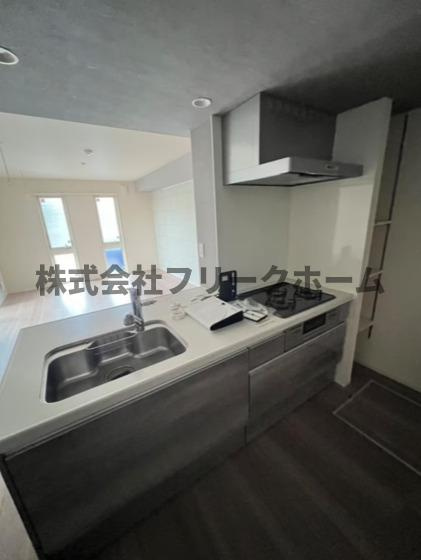 三鷹市新川６丁目の賃貸マンションのキッチン