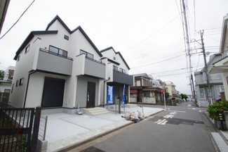 【前面道路含む現地写真】 | 【仲介手数料無料！！】立川市栄町4丁目　新築戸建て（全2棟）1号棟　5590万円