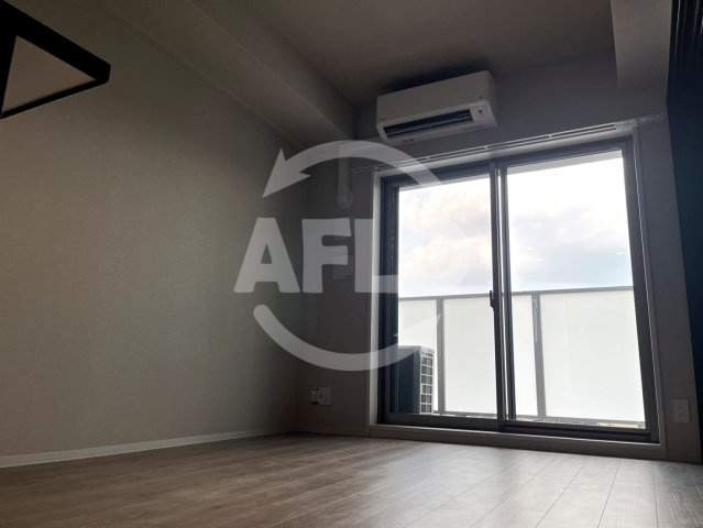 エスリードレジデンス ザ・グラン都島ノアの居間・リビング