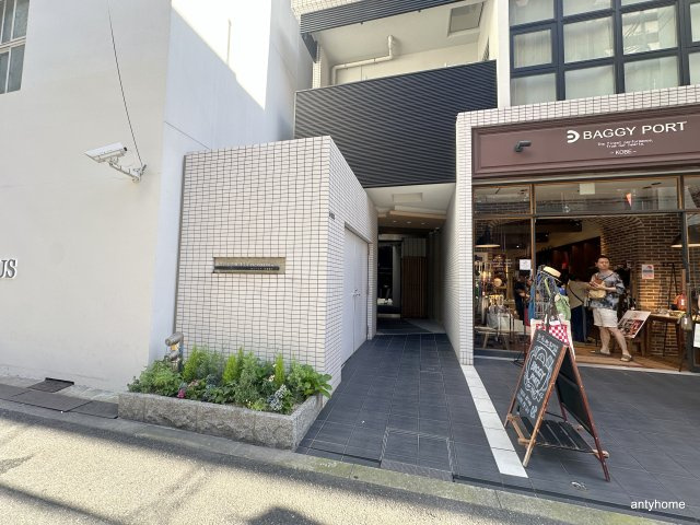 ポローニア立花通り　仲介手数料無料のエントランス