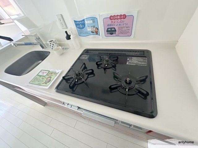 ポローニア立花通り　仲介手数料無料のキッチン