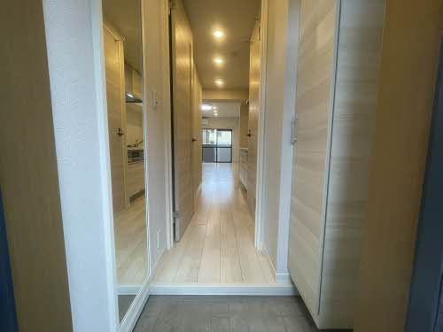 熊本市南区近見３丁目の賃貸マンションの玄関