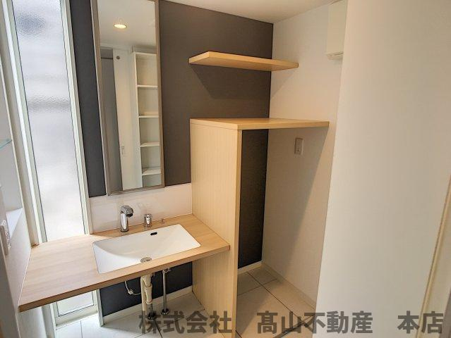 宗像市光岡のアパートの独立洗面台