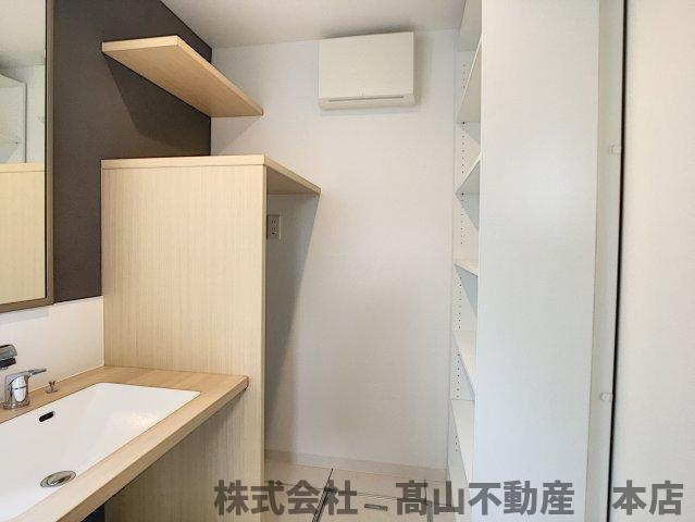 宗像市光岡のアパートの内装