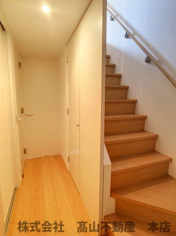 宗像市光岡のアパートの内装