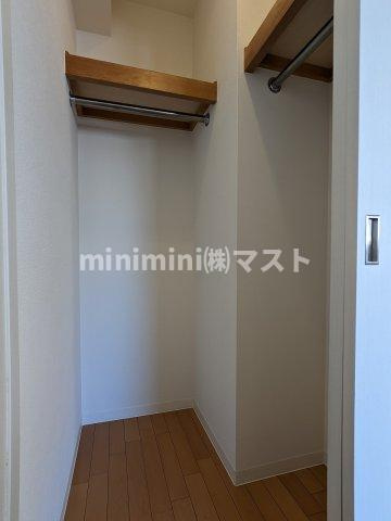 エスリード阿波座サウスプレイスの収納