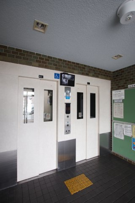 【その他共用部分】 | 泉北若松台ＡＢ住宅　B号棟 | エレベーター