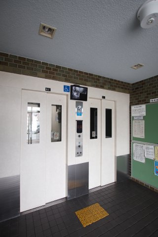 【その他共用部分】 | 泉北若松台ＡＢ住宅　B号棟 | エレベーター