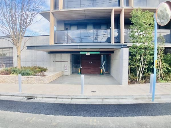 グランリビオ浜田山のエントランス
