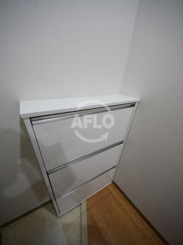 グランエクラ今宮戎の内装|グランパシフィック今宮戎　シューズＢＯＸ