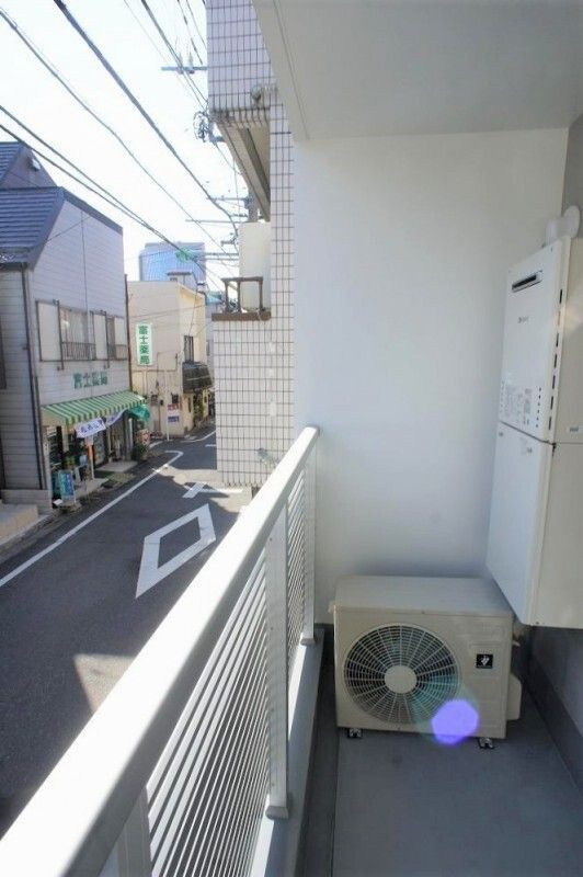 ボウ　ベルズ　ハウス笹塚のバルコニー