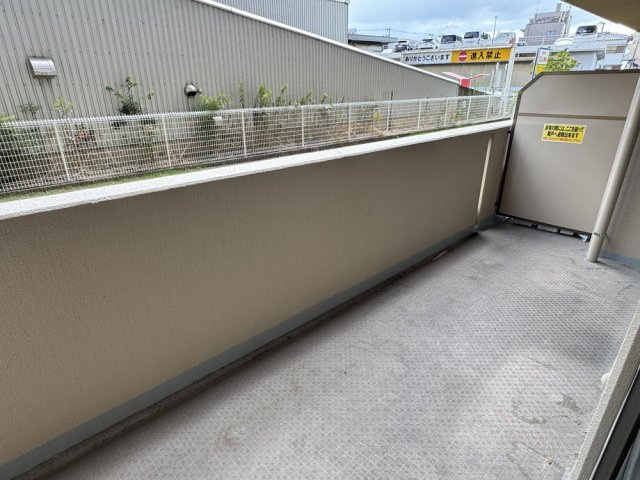 キャステージパーク2番街のバルコニー