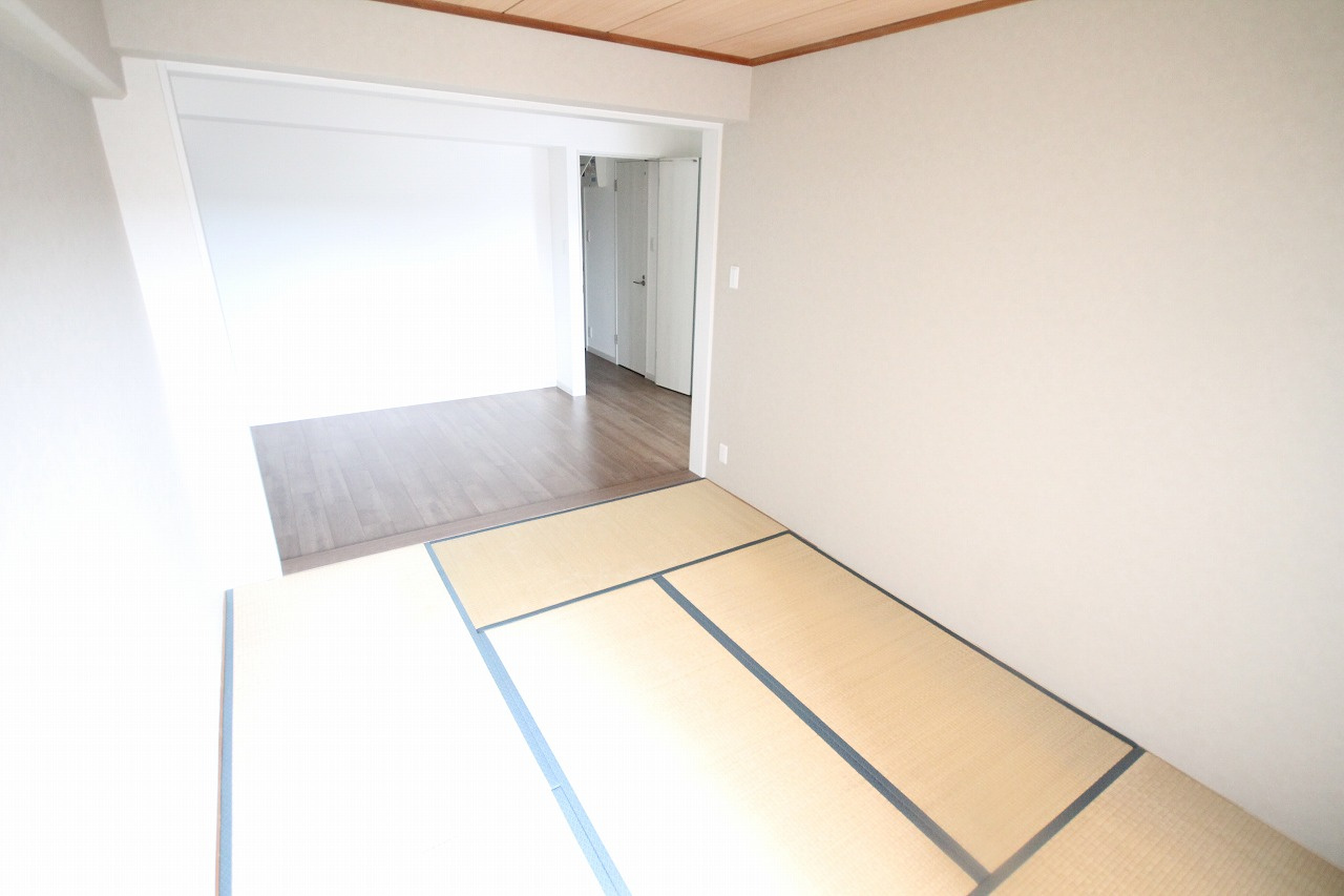 ライオンズマンション取手1004号室の和室