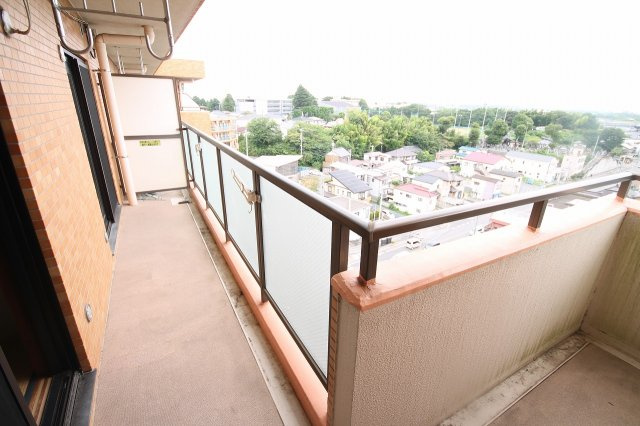 ライオンズマンション取手1004号室のバルコニー