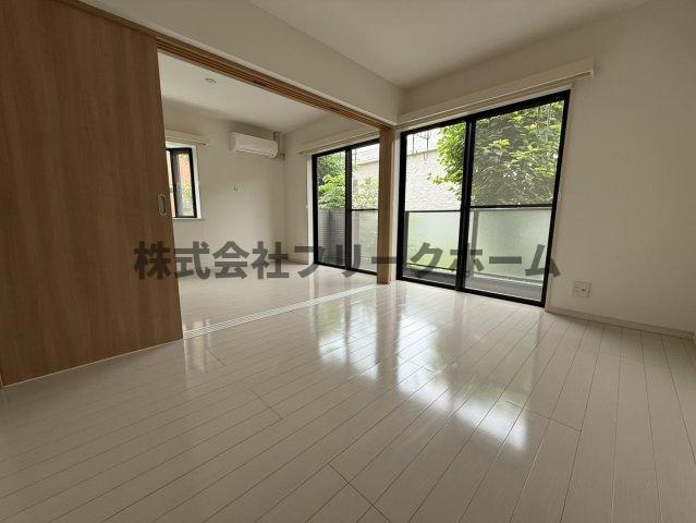 武蔵野市吉祥寺東町１丁目の賃貸マンションの寝室