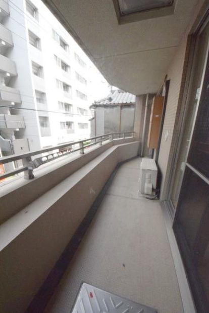 イクス本所吾妻橋のバルコニー|落ち着いた時間を過ごせるバルコニーです