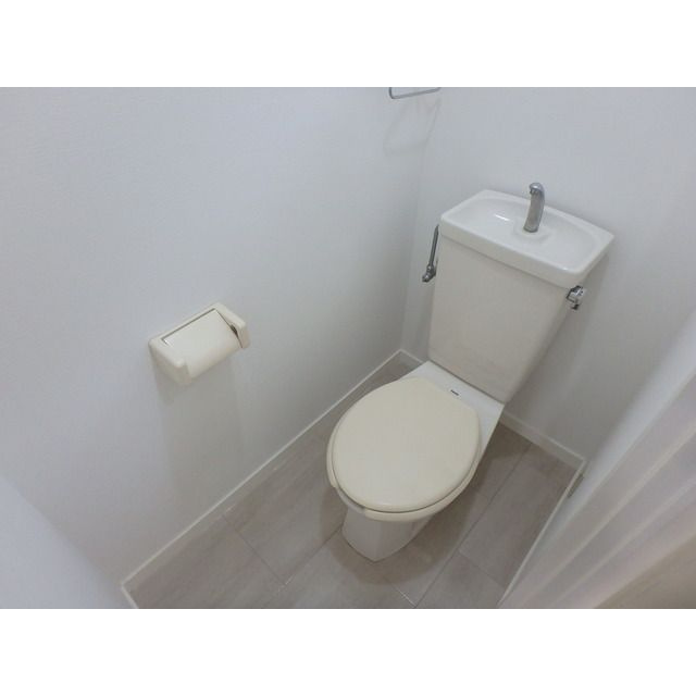 ヒカリハイツのトイレ