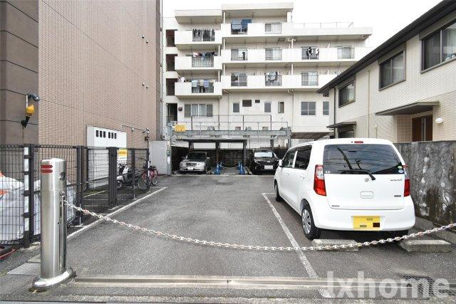 エク・サン・プロヴァンスの駐車場