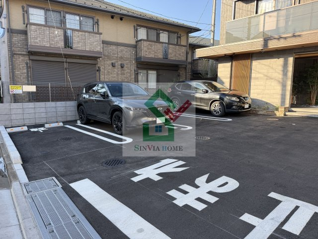 コアひばりヶ丘の駐車場