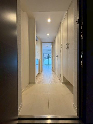 S-RESIDENCE阿波座WESTの玄関