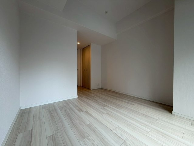 S-RESIDENCE阿波座WESTの洋室