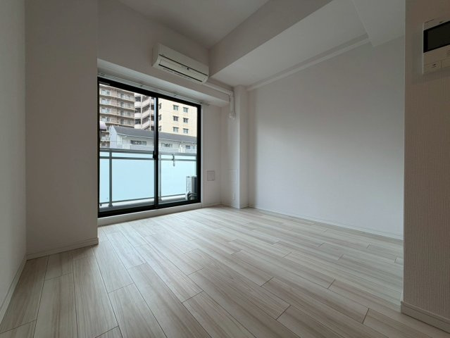 S-RESIDENCE阿波座WESTの洋室