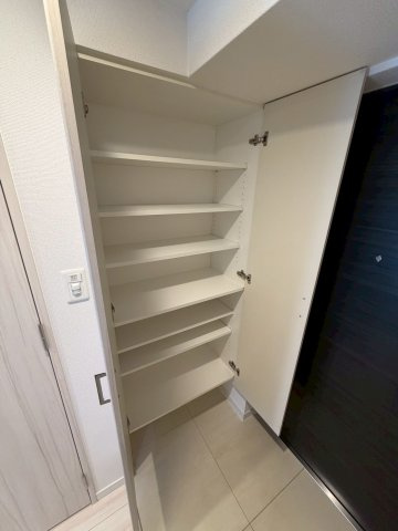 S-RESIDENCE阿波座WESTの収納