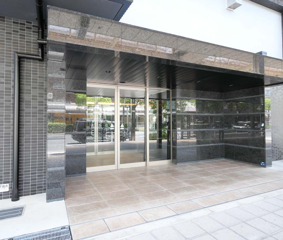 GENOVIA神戸湊川公園の外観|外観もきれいです