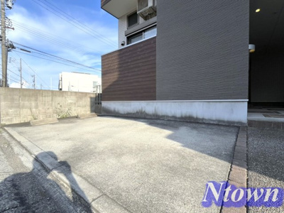 【駐車場】 | ミリオン中村本町 | 駐車スペースもあります