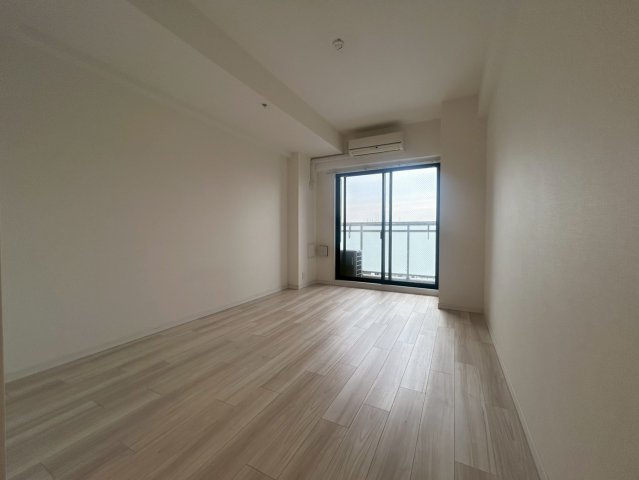 S-RESIDENCE阿波座WESTの洋室