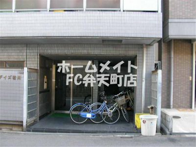 【エントランス】 | デイズハイツ境川 | エントランスです