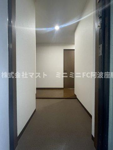 ヴィテイユメゾン成尾の玄関|※別号室参考写真