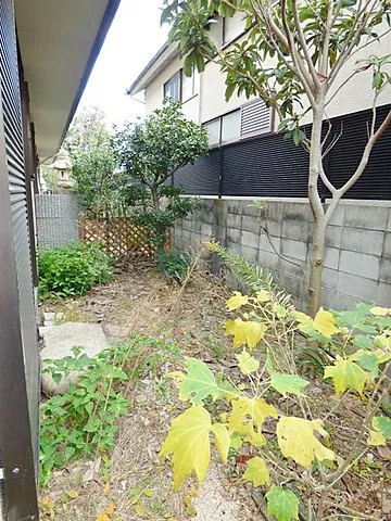 リビエール芦屋の庭
