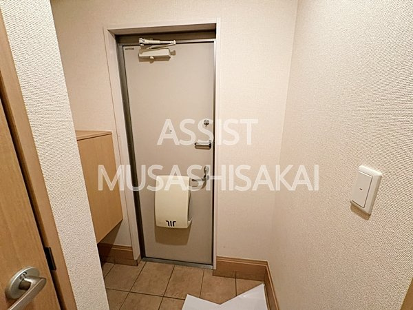 グレイスコートの玄関